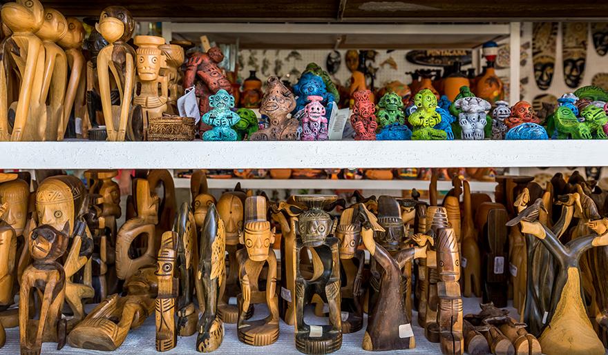 Going Shopping in Punta Cana: Souvenirs and Other Typical Products